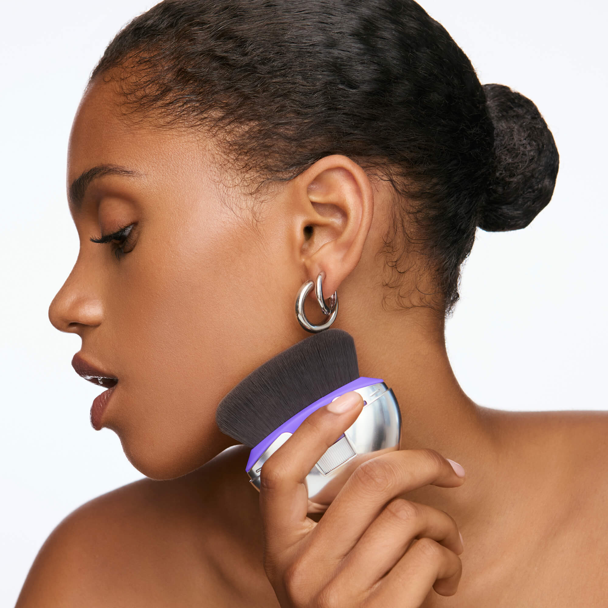 Dial-it Up Foundation Brush - Image 6