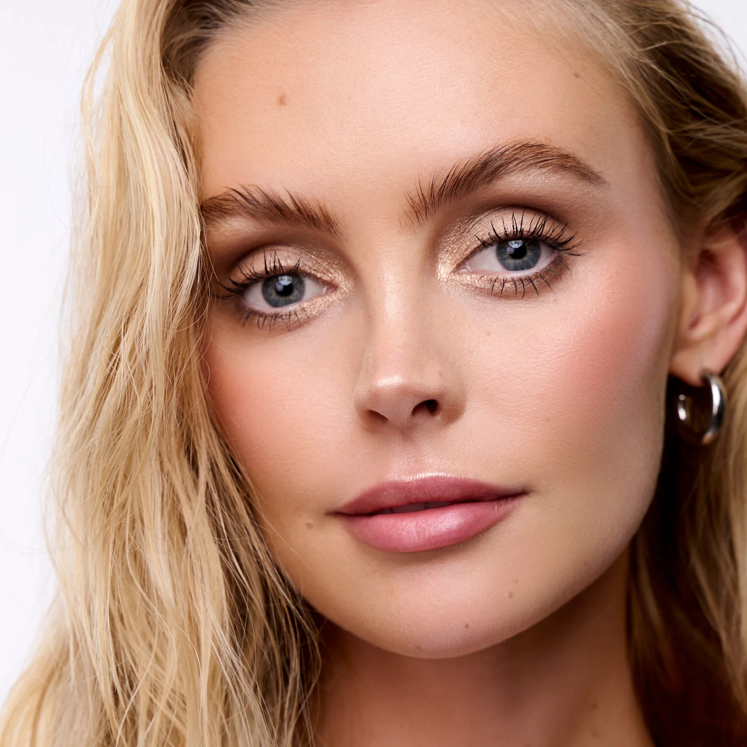 IYKYK Eyeshadow Stick - Image 18